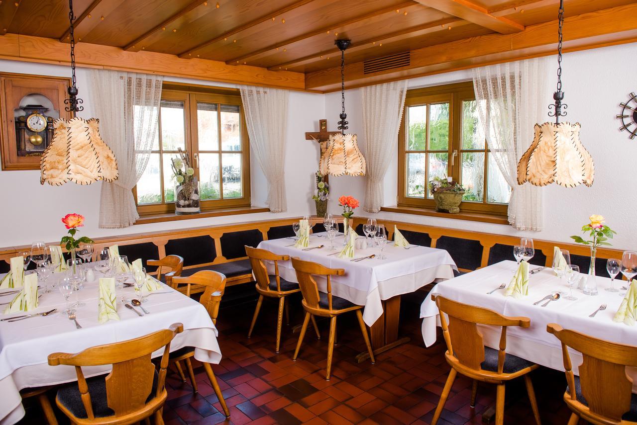 Hotel Gasthof Zum Roessle ألتينشتاد المظهر الخارجي الصورة
