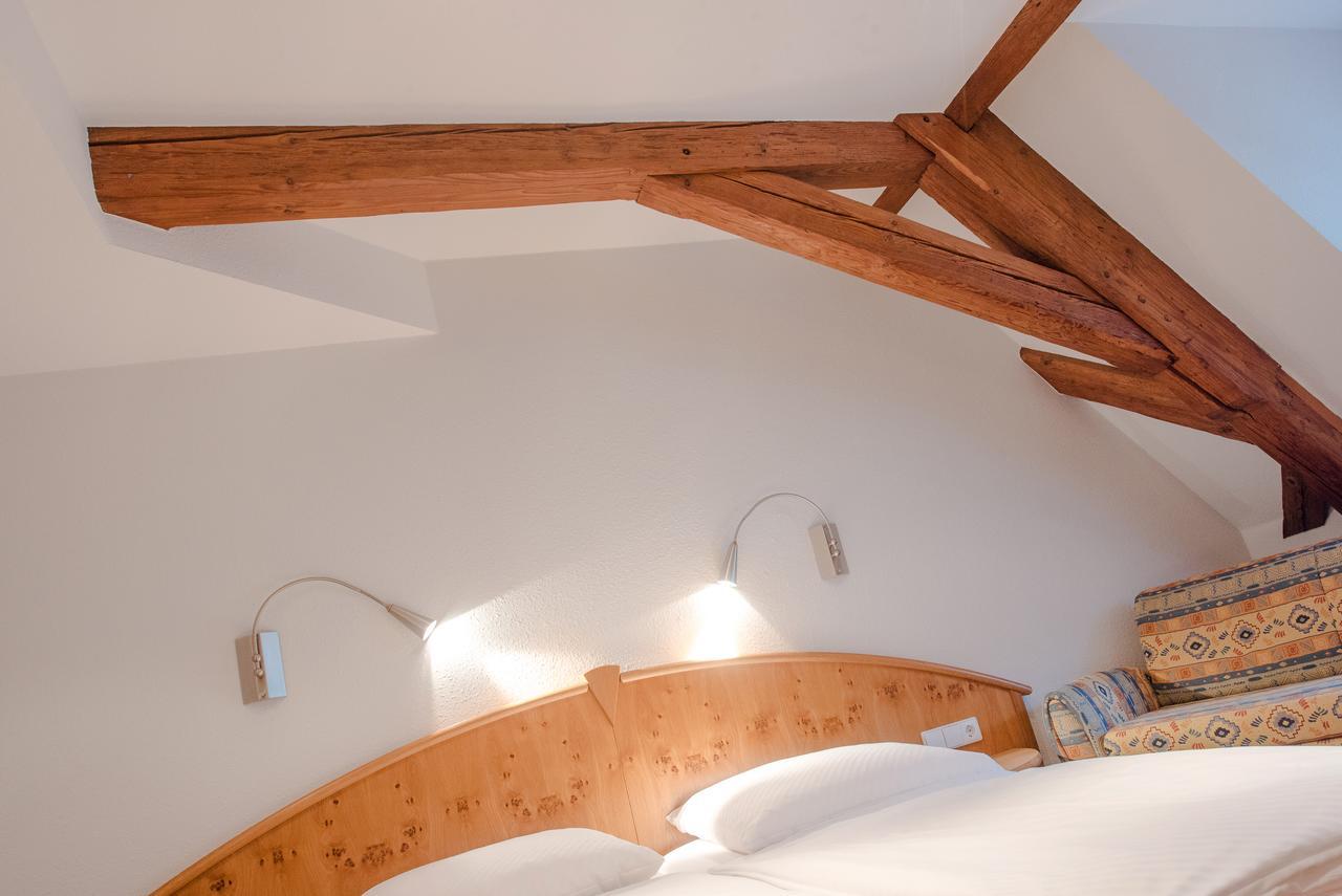 Hotel Gasthof Zum Roessle ألتينشتاد المظهر الخارجي الصورة